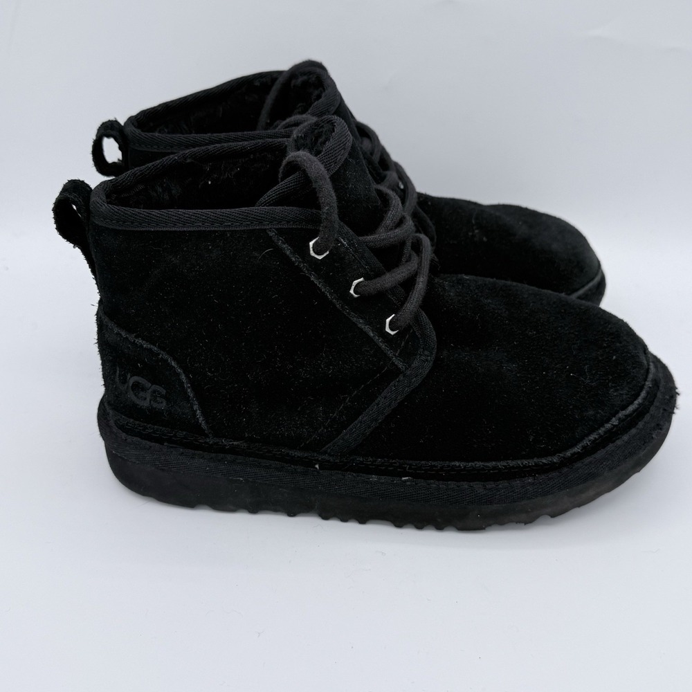 UGG‎ Neumel II / black/ Kids Boot - SZ 1